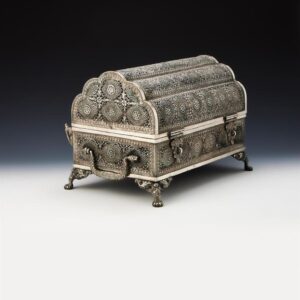 A LARGE INDIAN SILVER CASKET